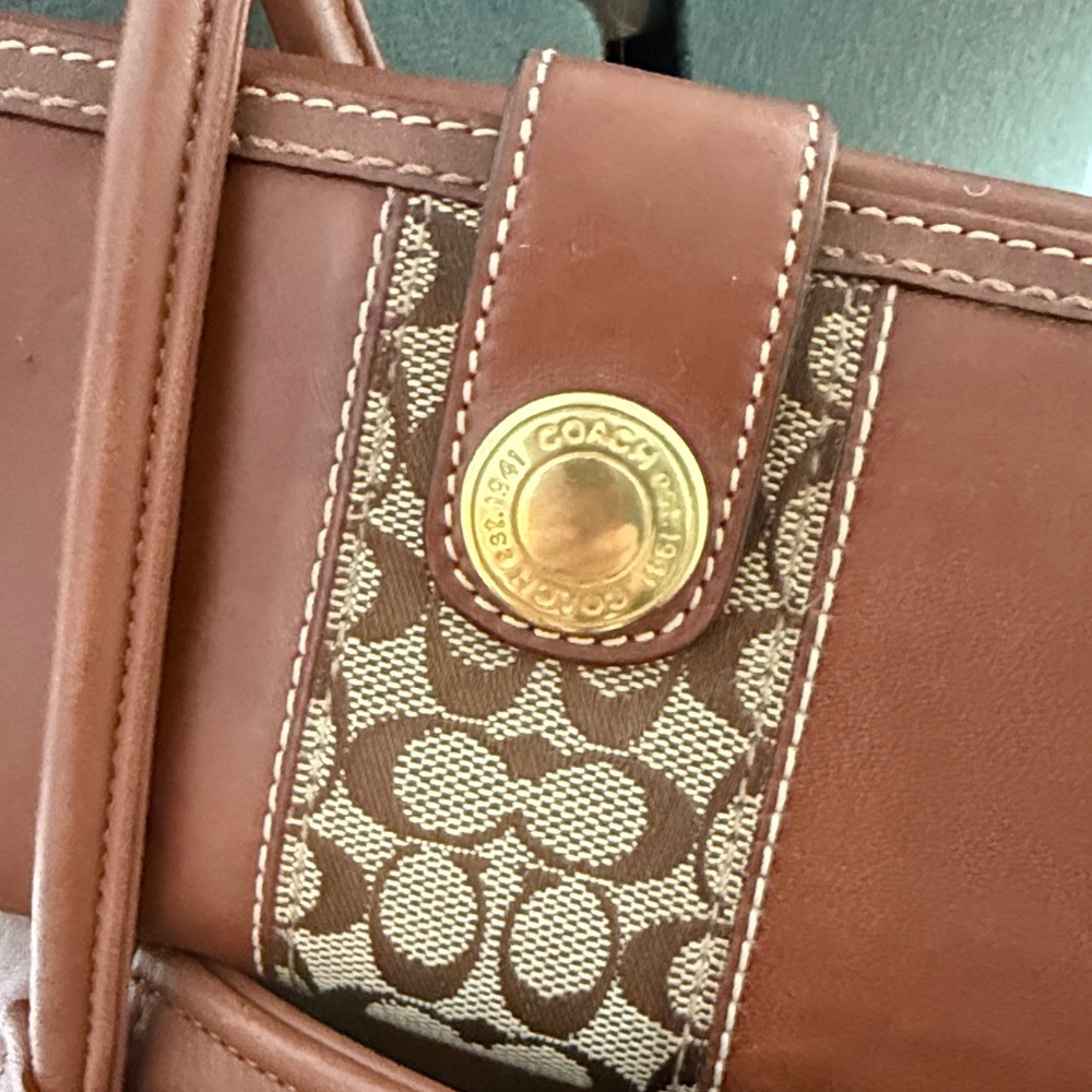 Vintage Coach ‘06 Carryall Tote Toffee Leather Bag & Gold Grommet Snap Wallet - Picture 3 of 16